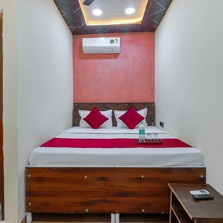 Hotel Krishna Priya Haridwār Eksteriør billede