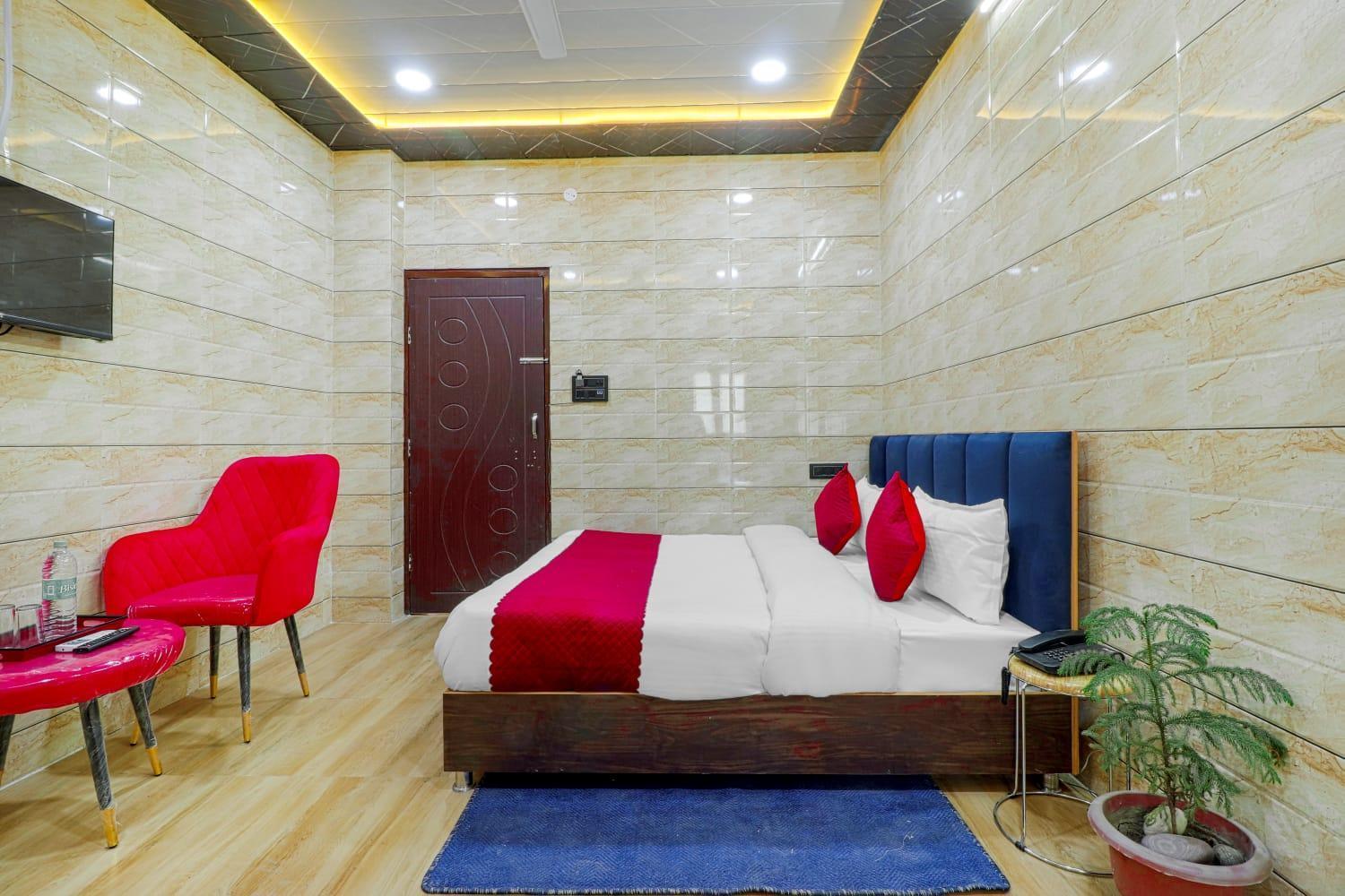 Hotel Krishna Priya Haridwār Eksteriør billede