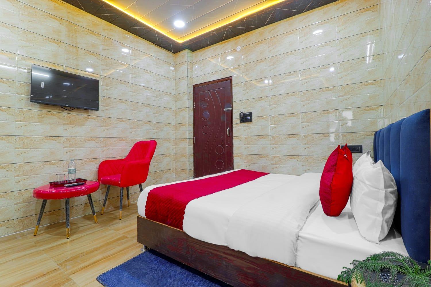 Hotel Krishna Priya Haridwār Eksteriør billede