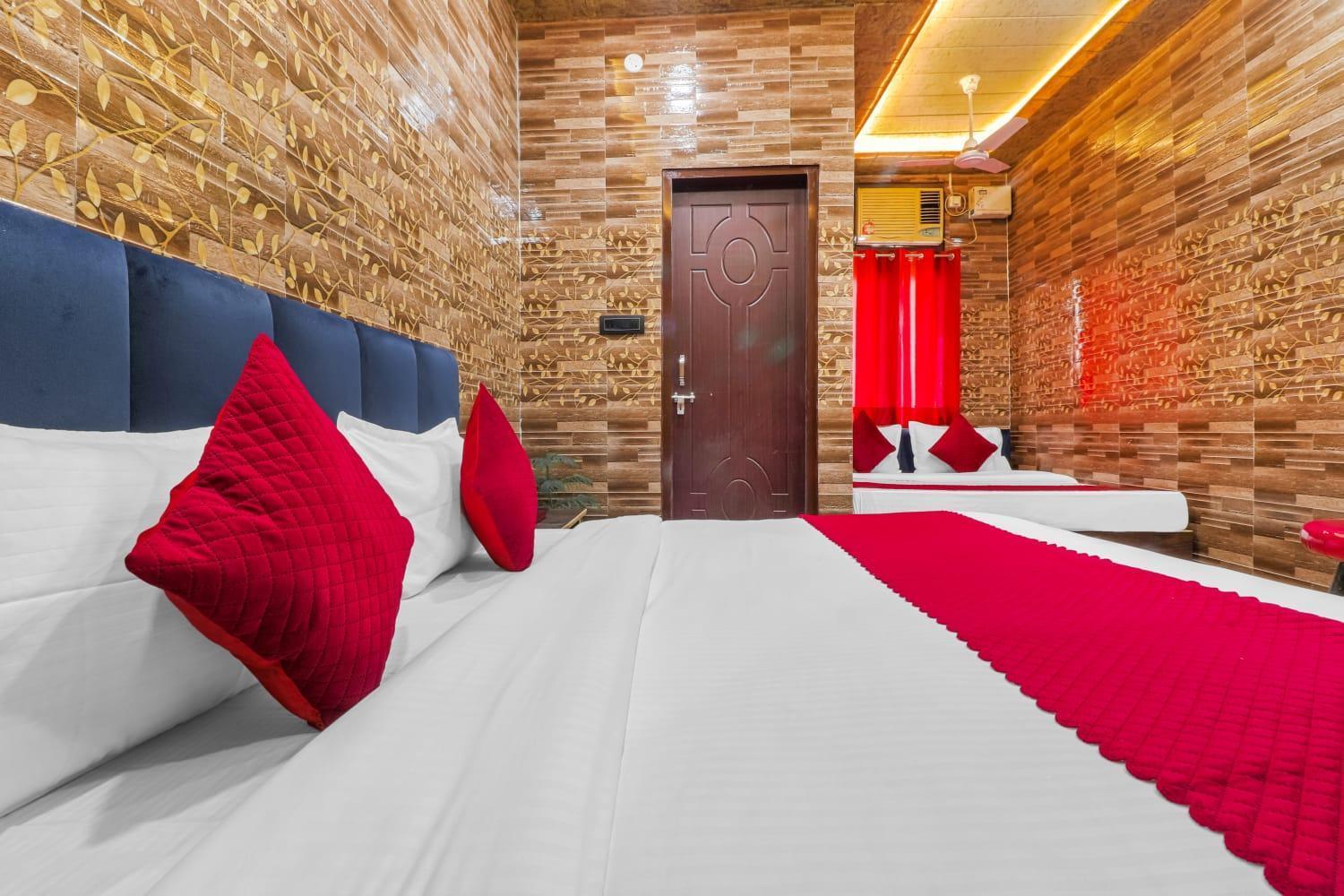 Hotel Krishna Priya Haridwār Eksteriør billede