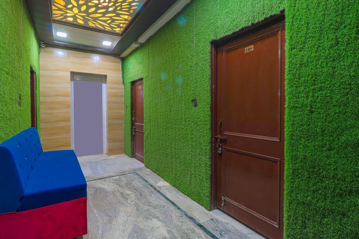 Hotel Krishna Priya Haridwār Eksteriør billede